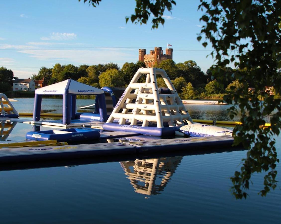 Holiday Home Breaks At Tattershall Lakes リンカーン エクステリア 写真